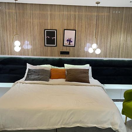 Austra Hotels And Apartments Maitama Abuja Luaran gambar