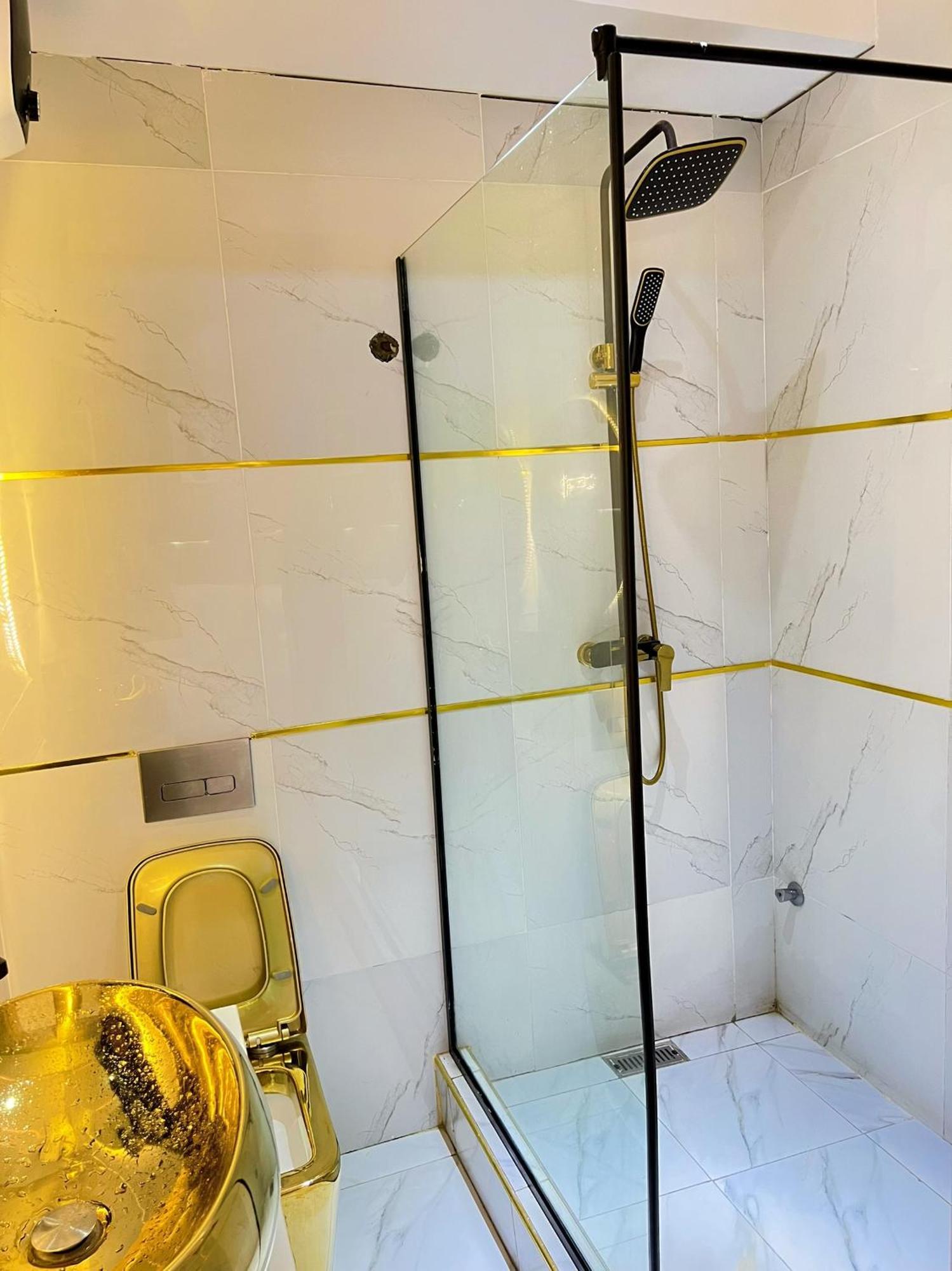 Austra Hotels And Apartments Maitama Abuja Luaran gambar