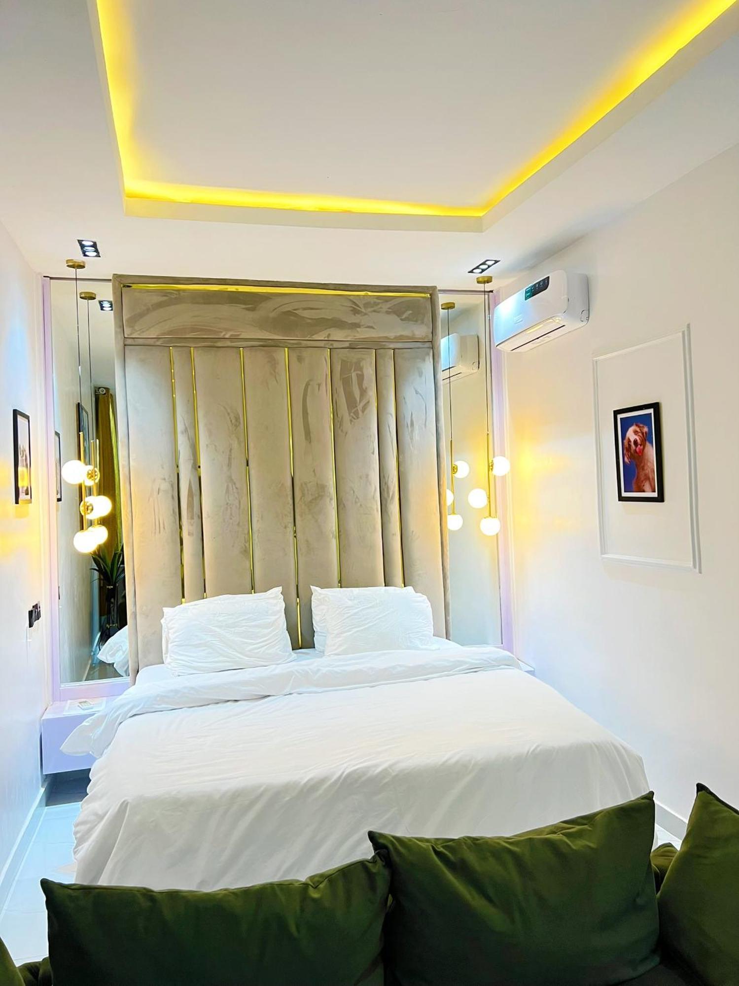 Austra Hotels And Apartments Maitama Abuja Luaran gambar