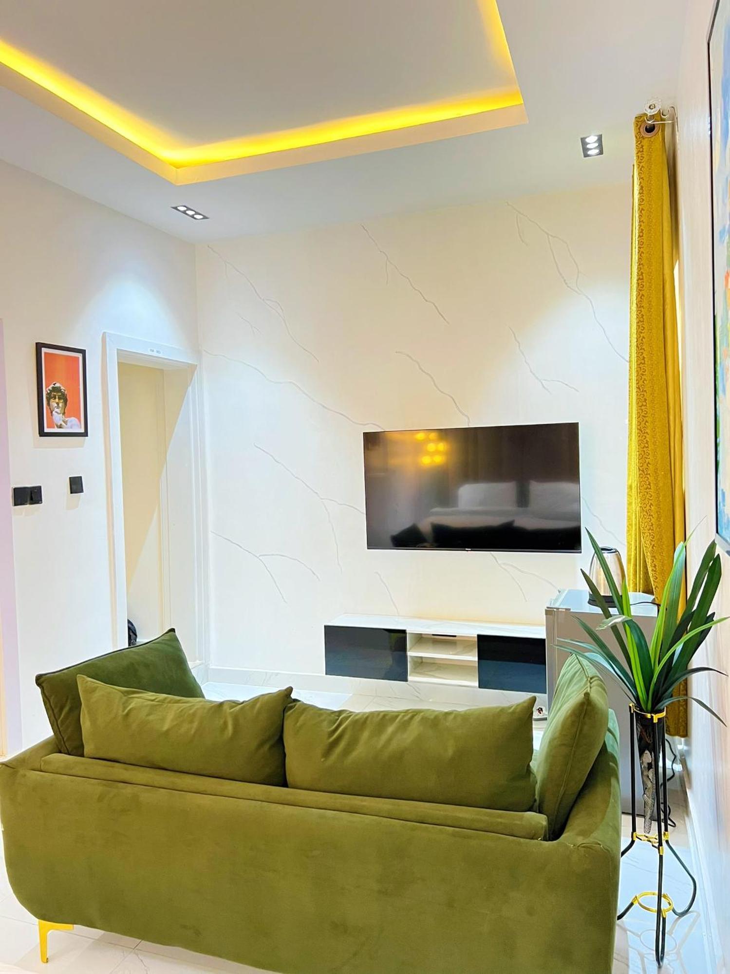 Austra Hotels And Apartments Maitama Abuja Luaran gambar